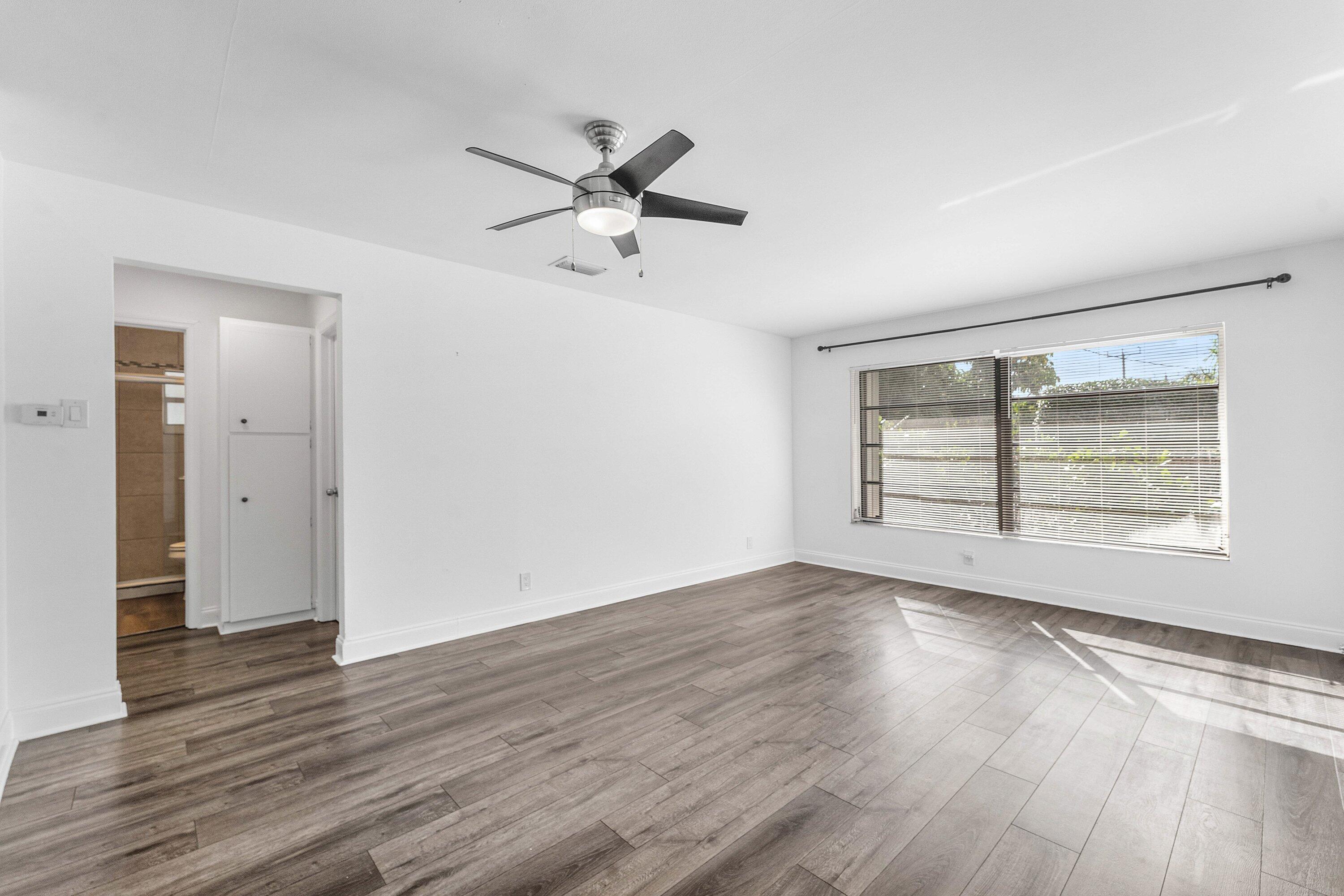 500 NE 48th Street