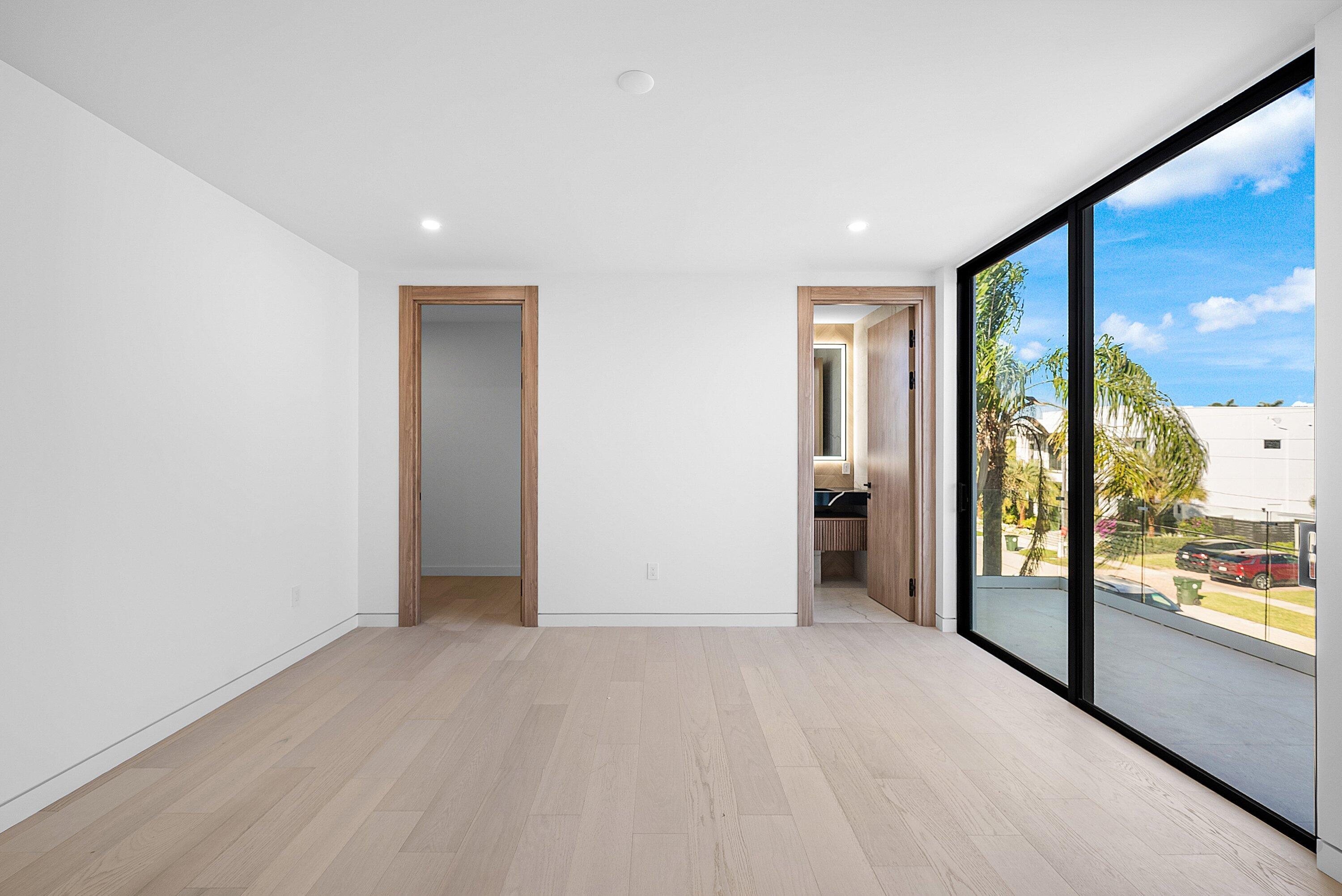 750 NE 69th Street