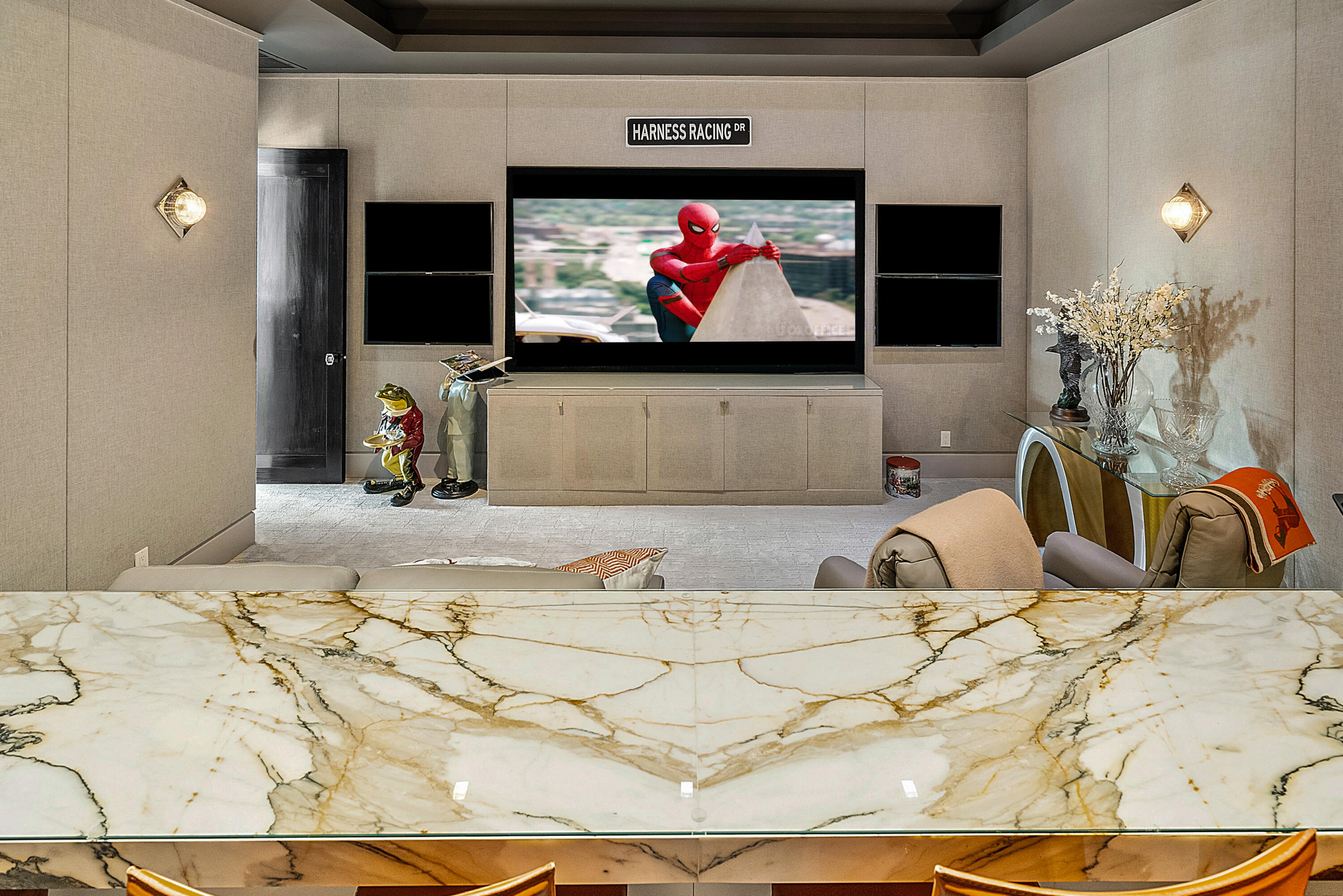 896 NE Mulberry Drive