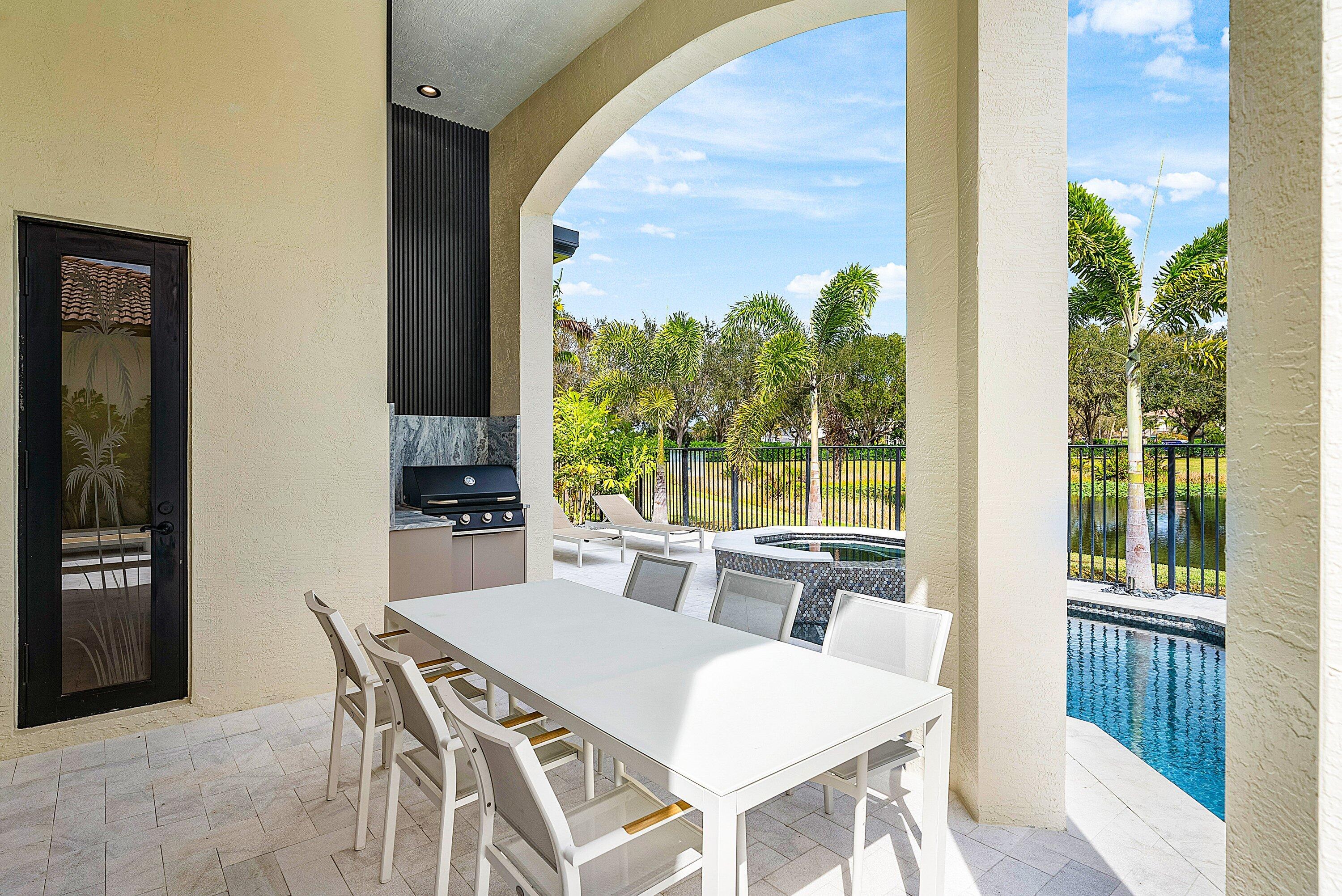 17760 Villa Club Way