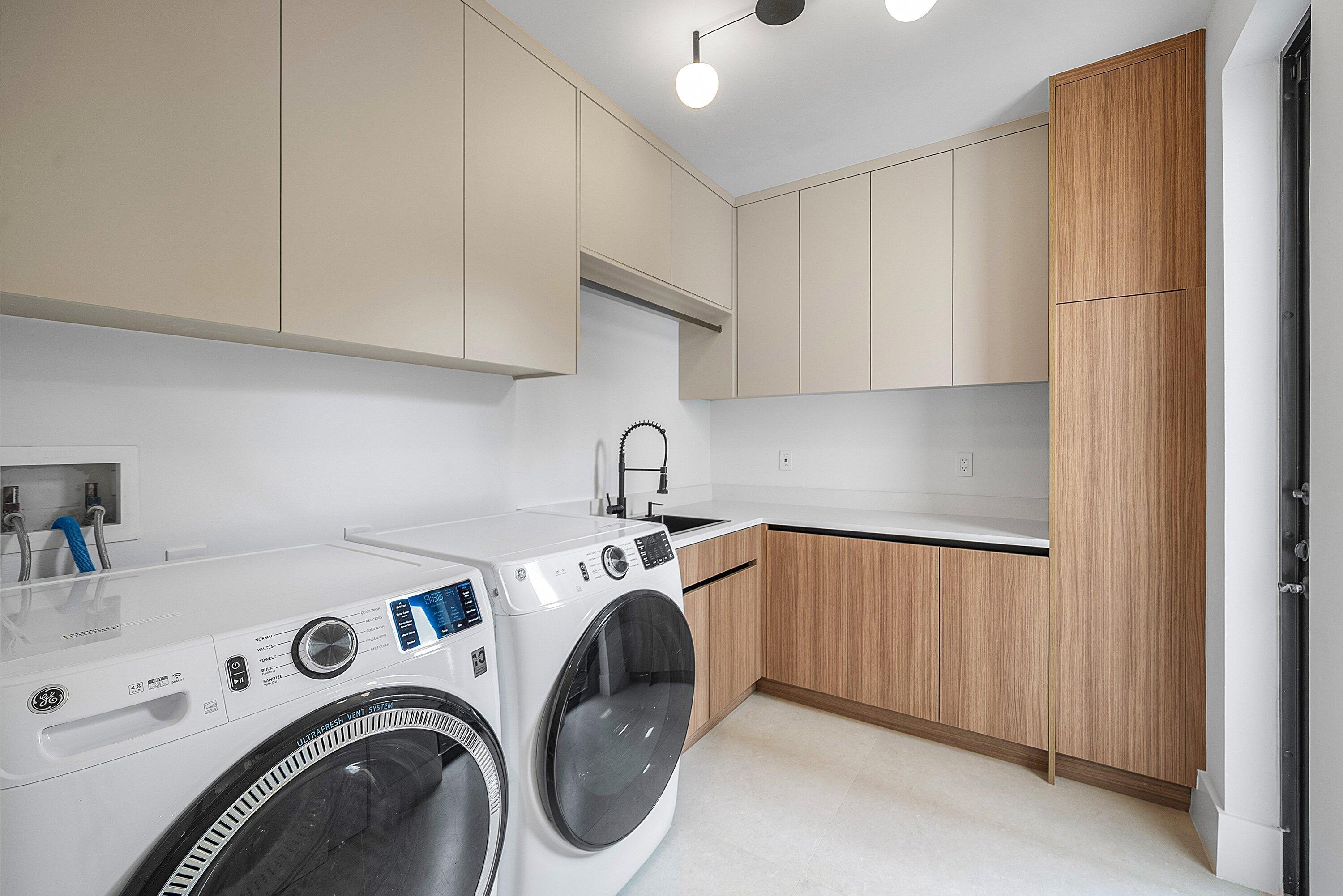 17760 Villa Club Way