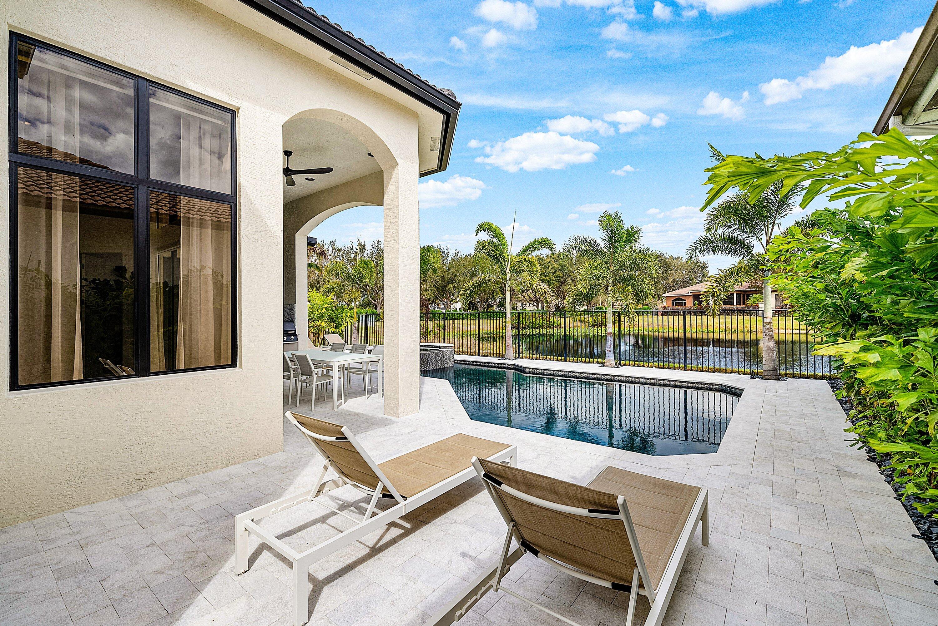 17760 Villa Club Way
