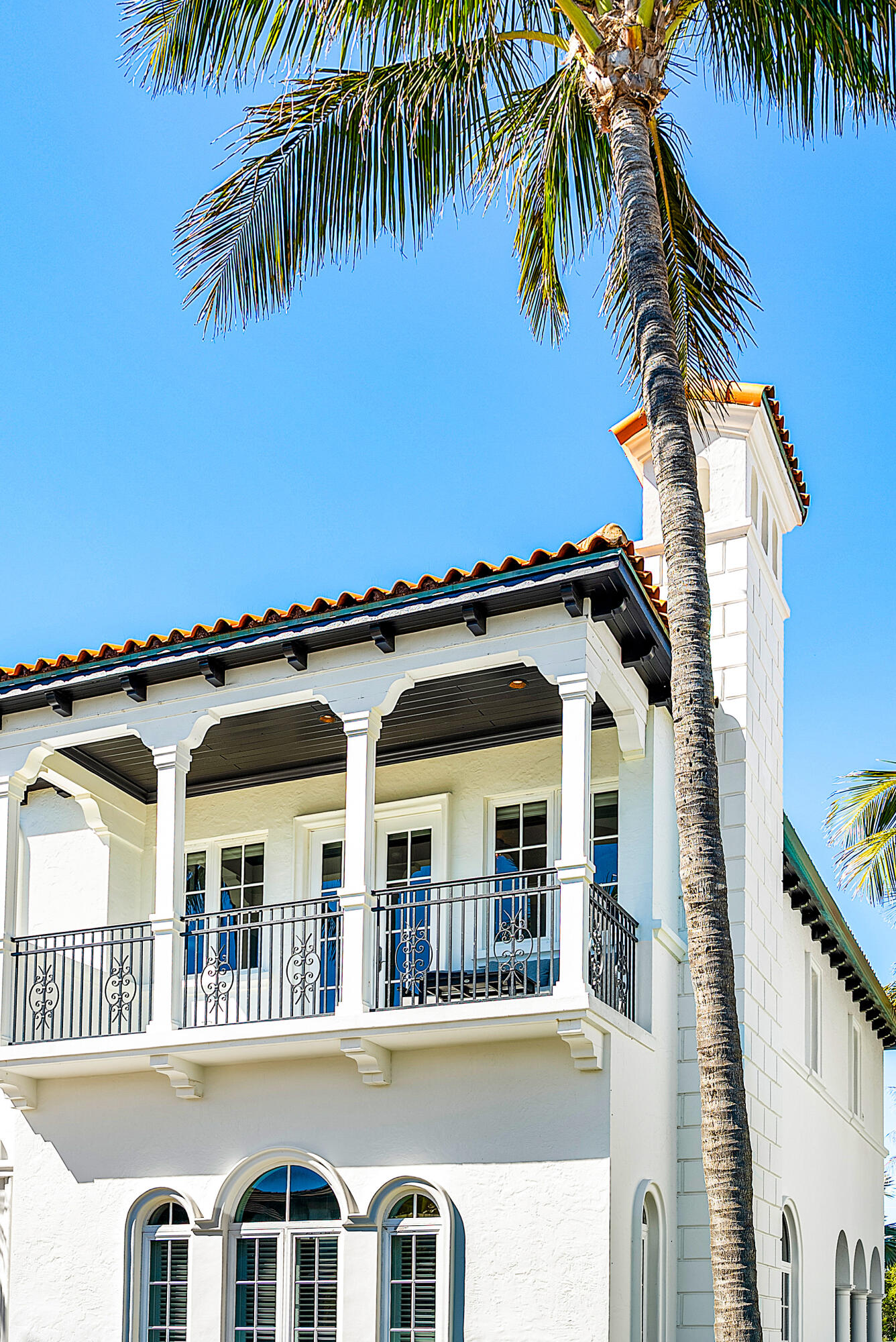 6102 N Ocean Boulevard