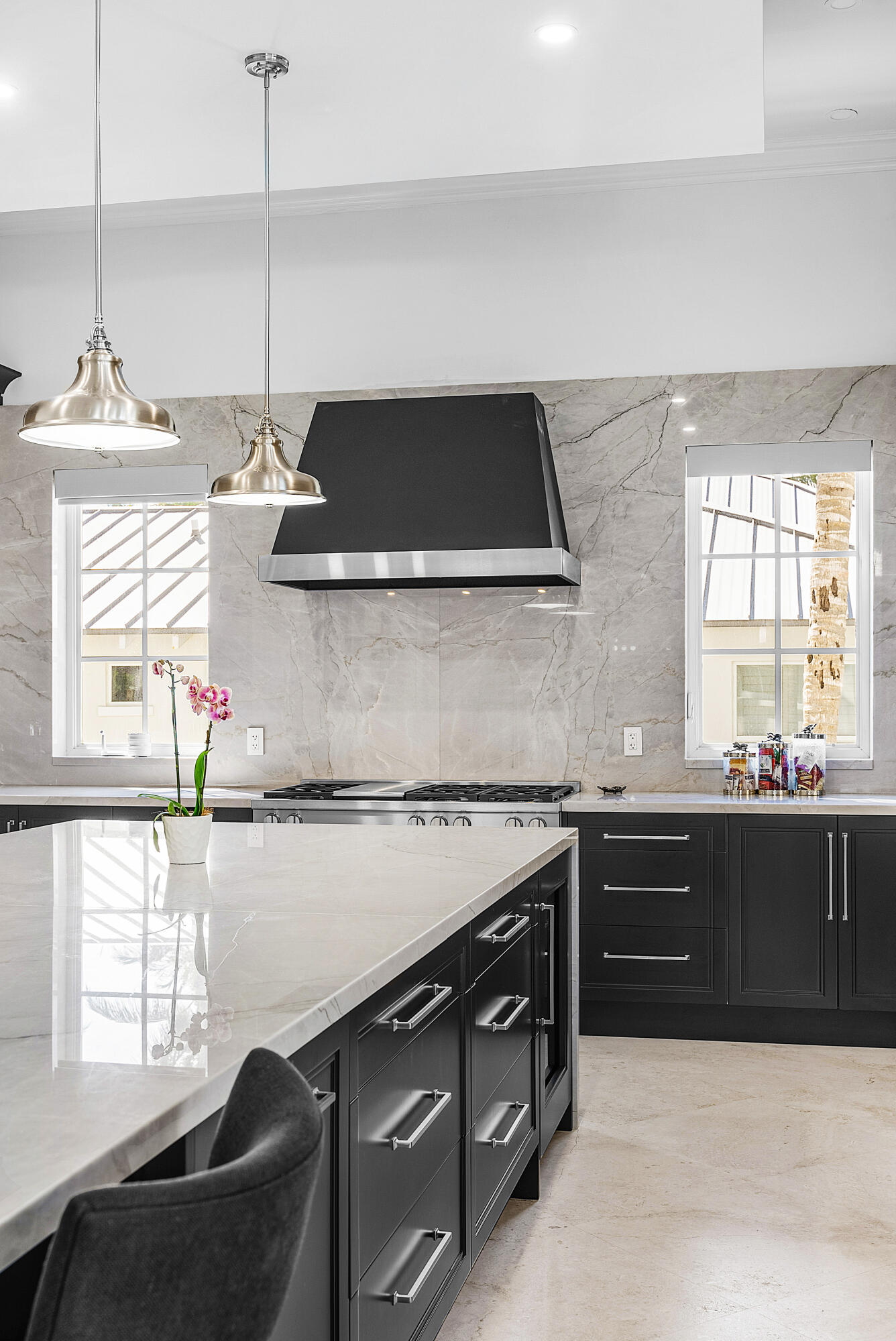 6102 N Ocean Boulevard