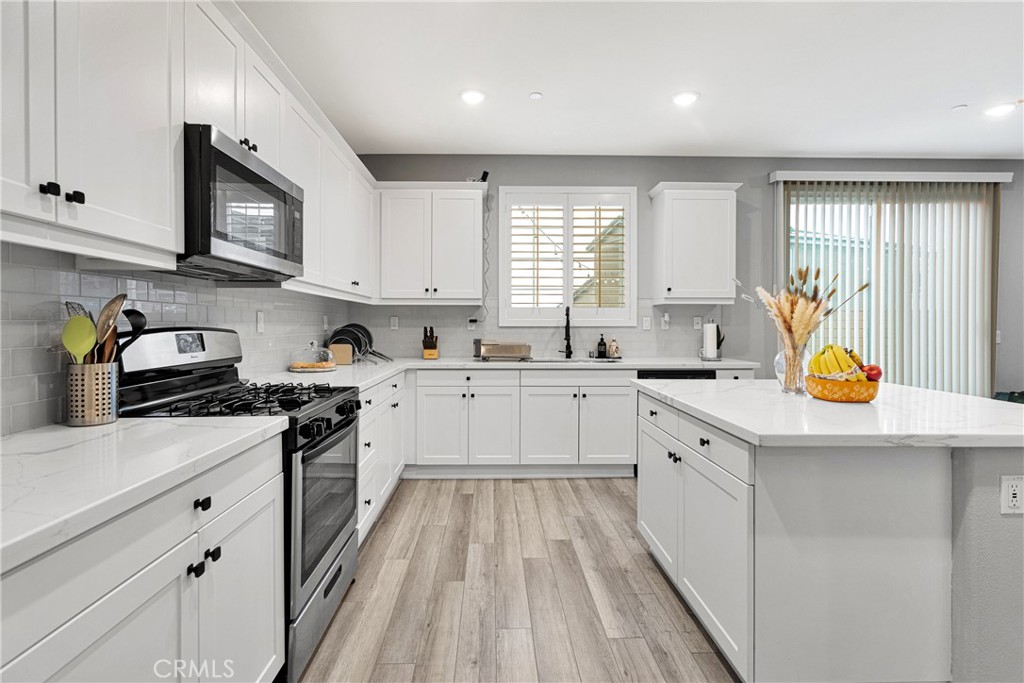 12658 Ava Loma Street