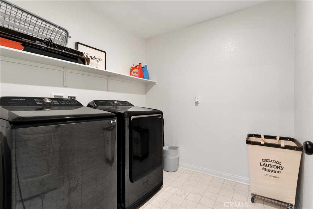 12658 Ava Loma Street