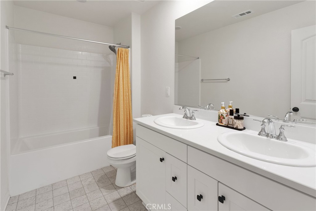 12658 Ava Loma Street