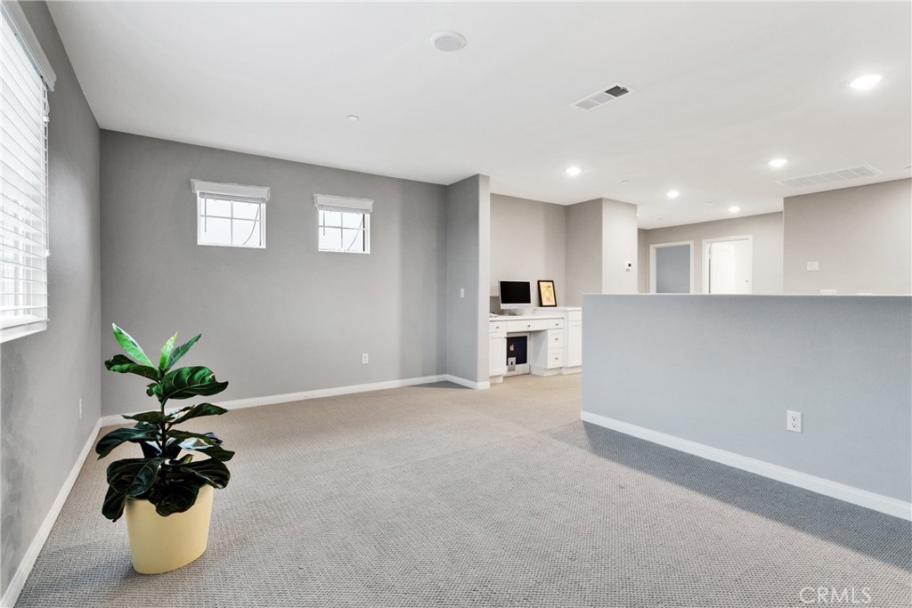 12658 Ava Loma Street