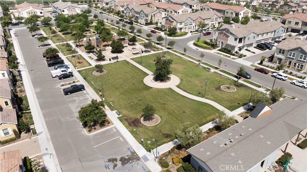 2785 E Berry Loop Privado 13