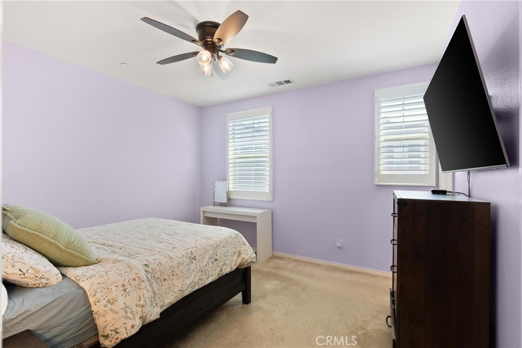 2785 E Berry Loop Privado 13