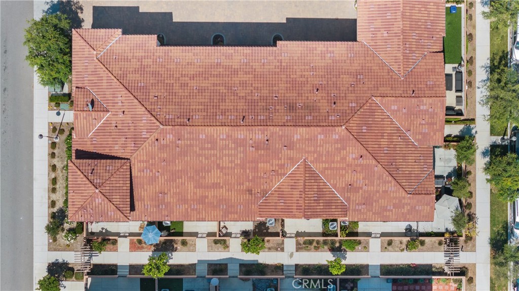 2785 E Berry Loop Privado 13