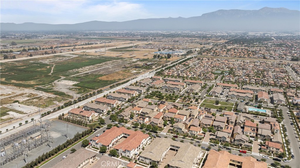 2785 E Berry Loop Privado 13