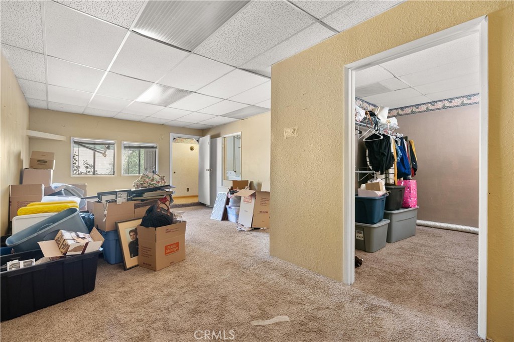 8013 Orangewood Drive