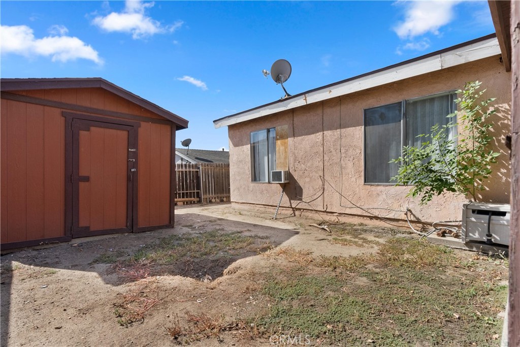 8013 Orangewood Drive