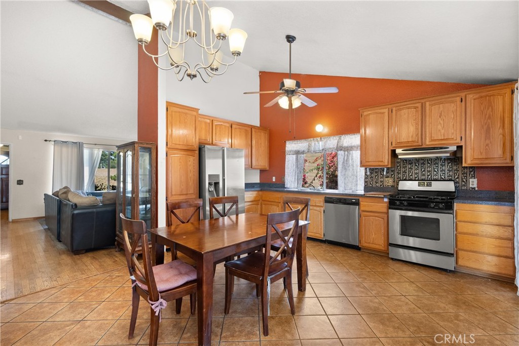 8013 Orangewood Drive