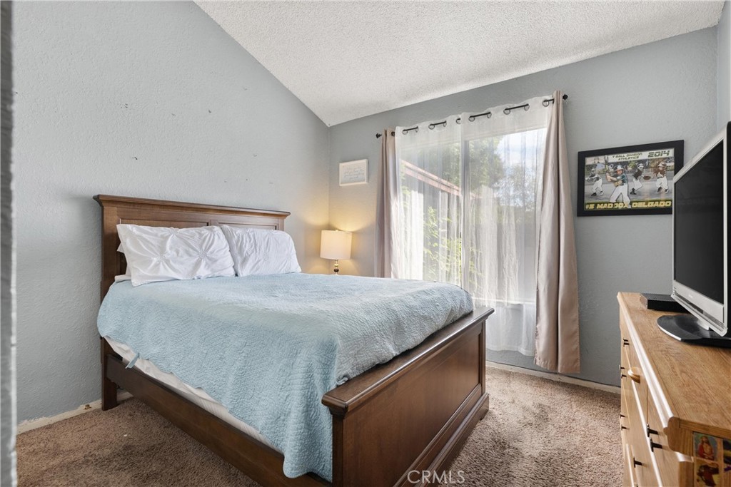 8013 Orangewood Drive