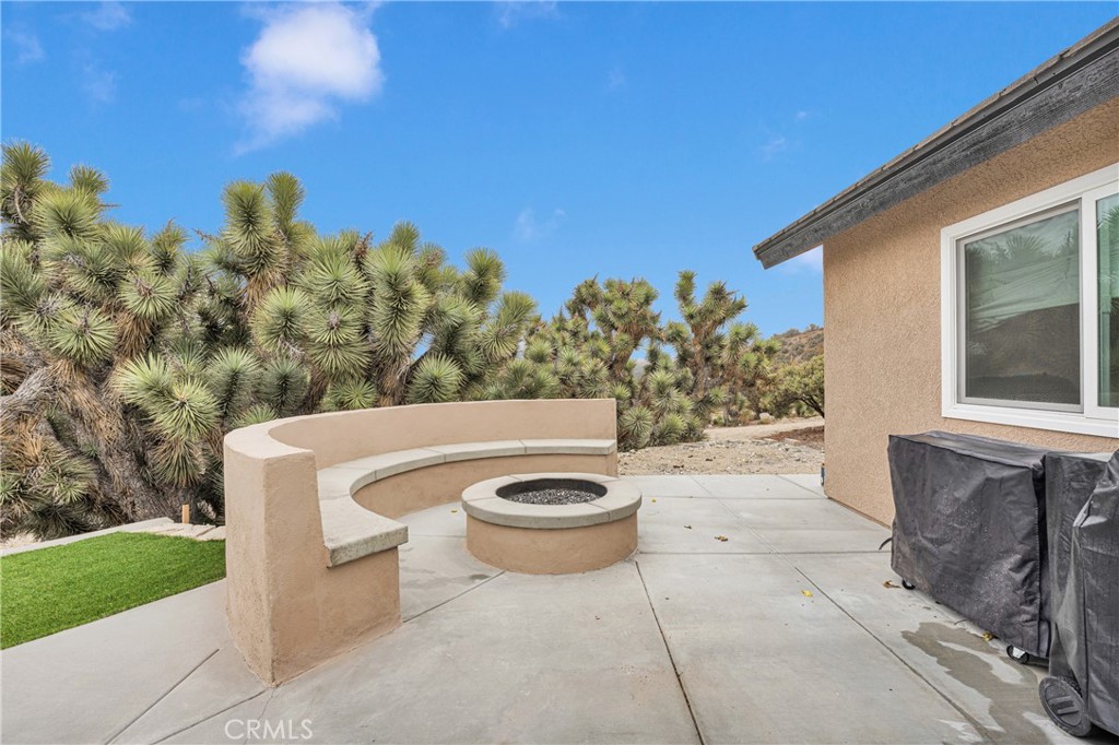 2128 Pheasant Road