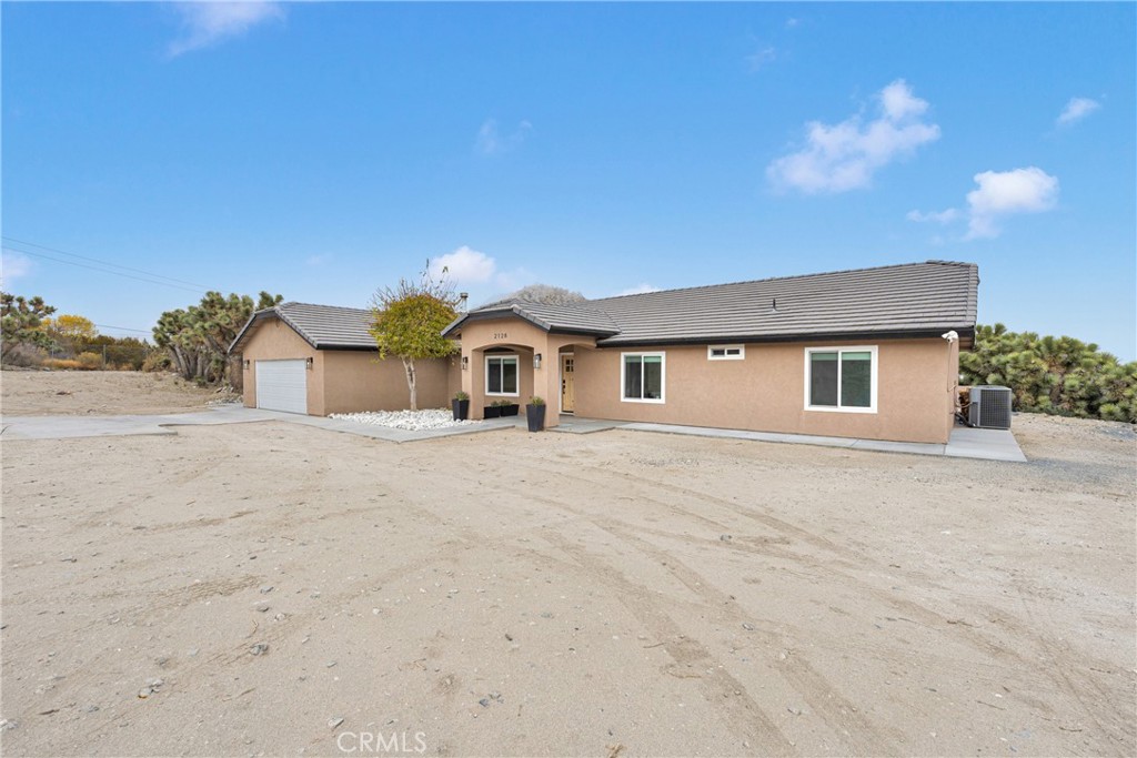 2128 Pheasant Road