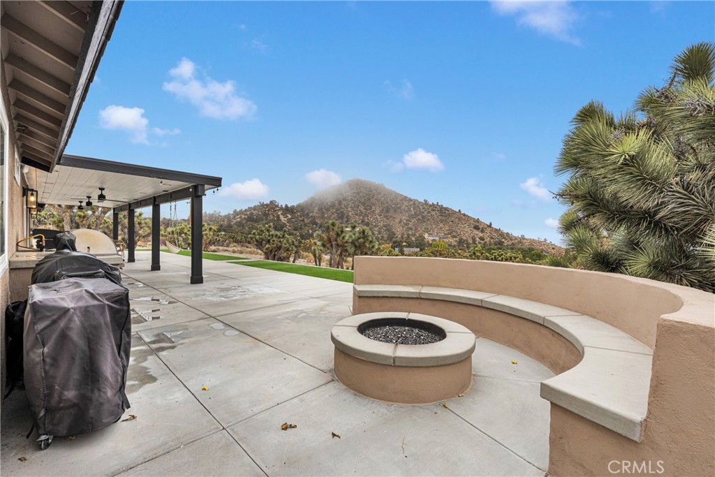 2128 Pheasant Road