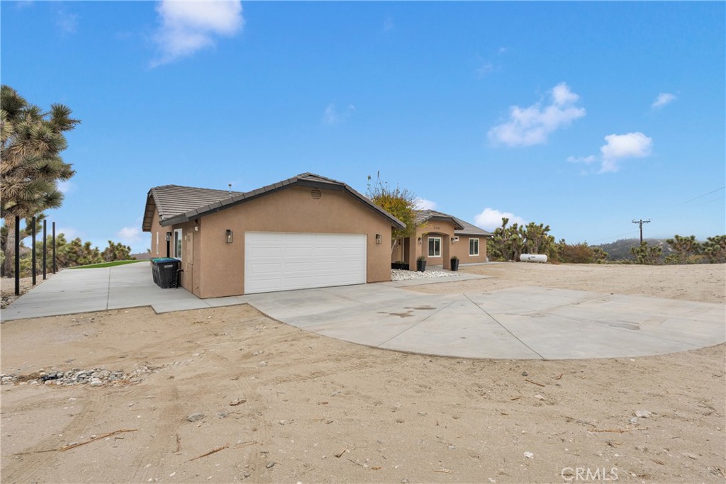 2128 Pheasant Road