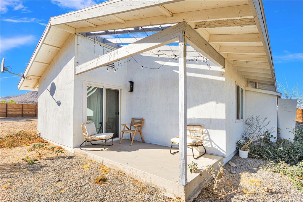 4789 Avenida Del Sol