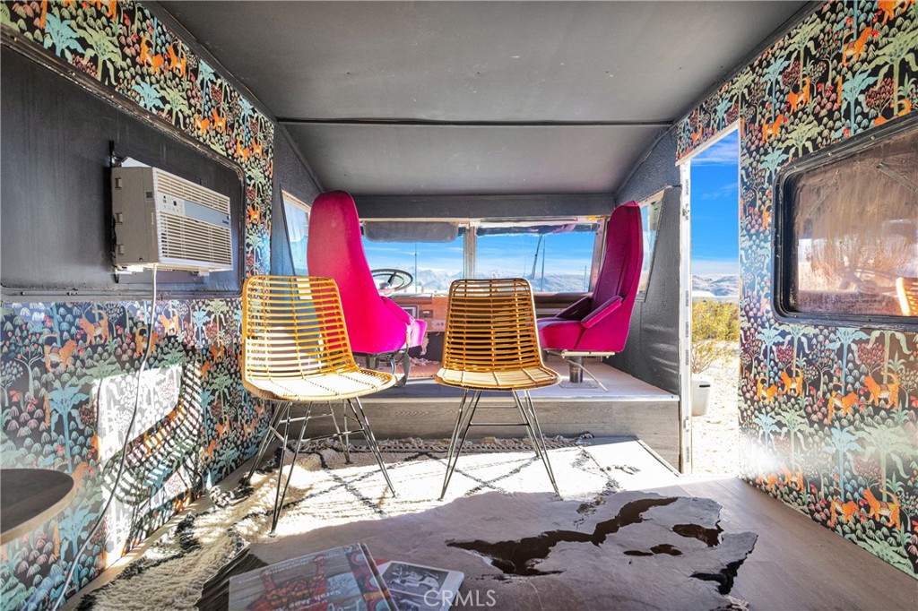 4789 Avenida Del Sol