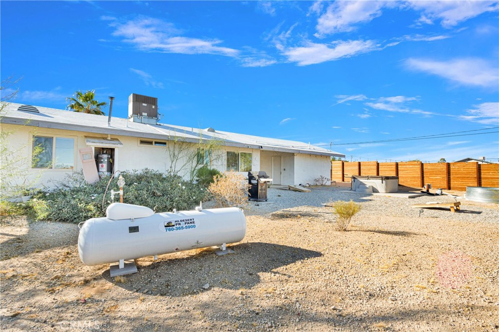 4789 Avenida Del Sol