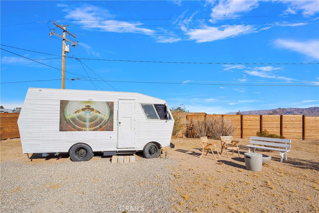 4789 Avenida Del Sol