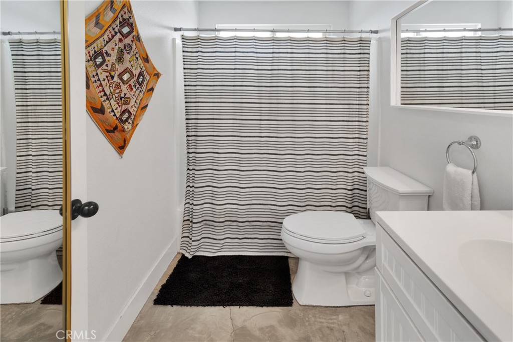 4789 Avenida Del Sol