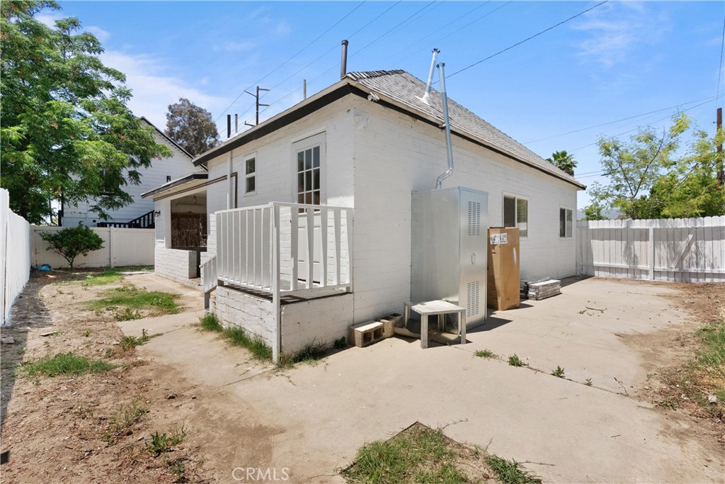 421 W Sun Avenue