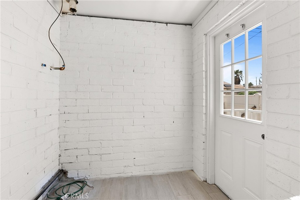 421 W Sun Avenue