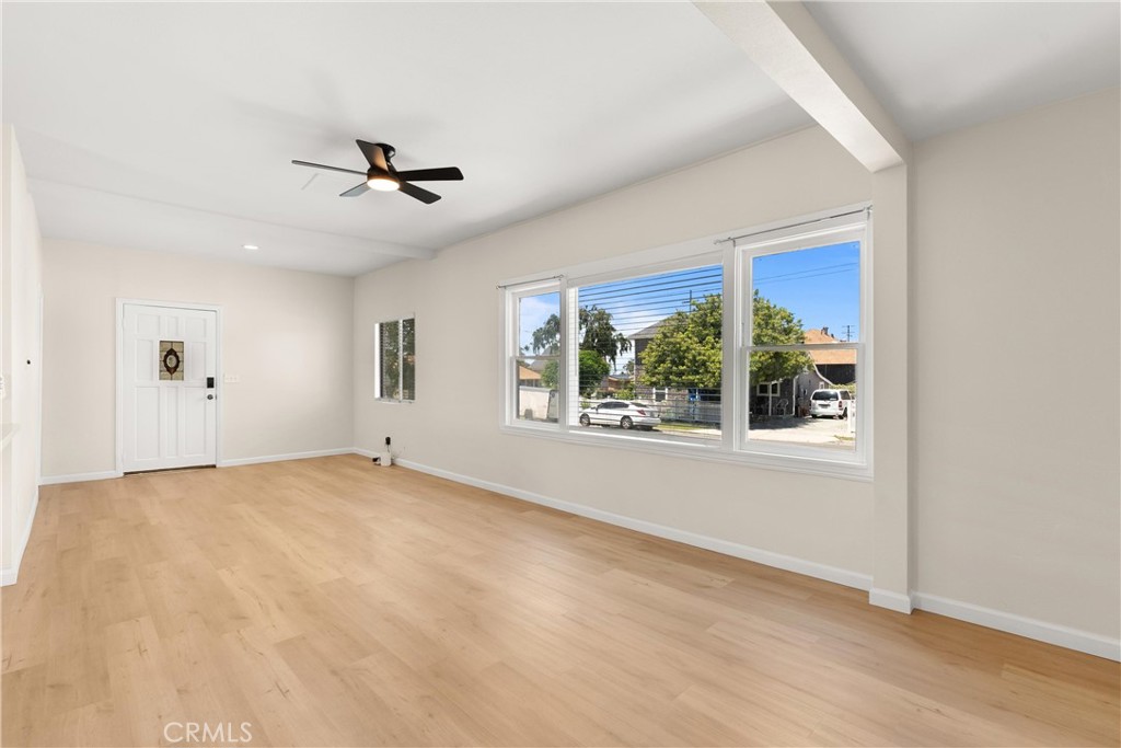 421 W Sun Avenue