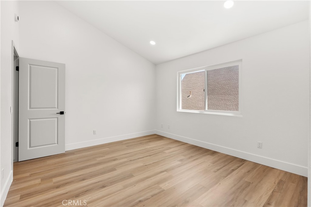 87 Tennessee Street C