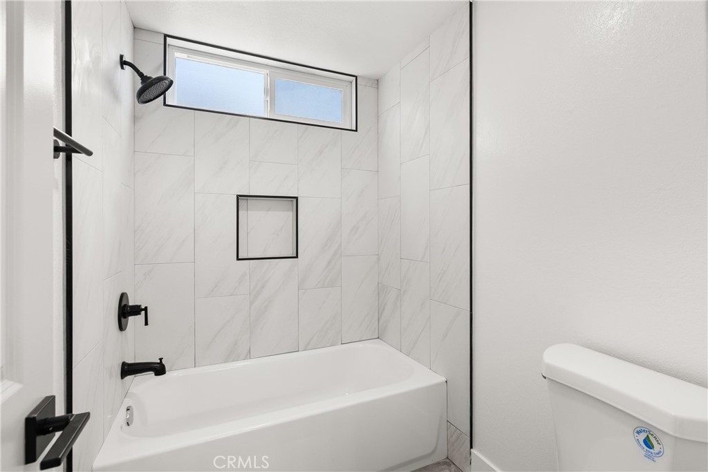 87 Tennessee Street C