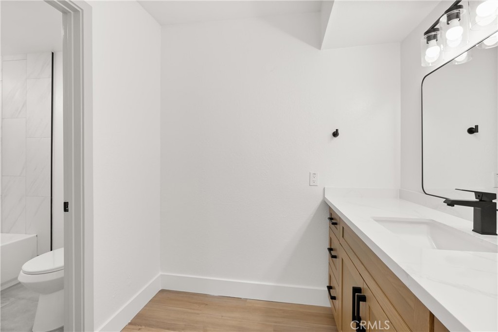 87 Tennessee Street C