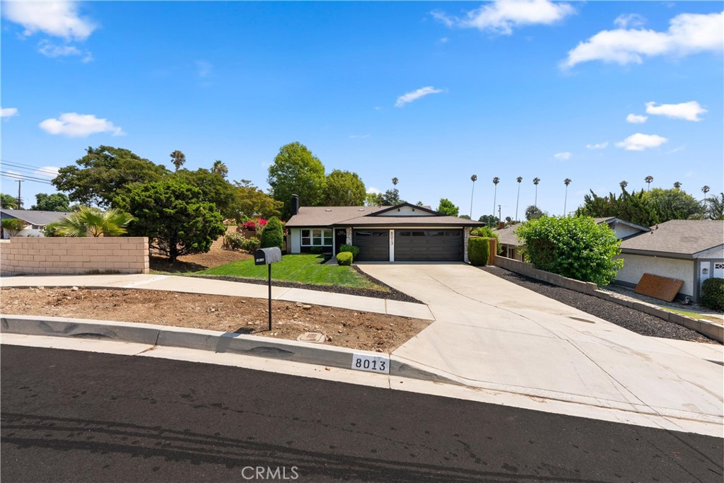8013 Orangewood Drive