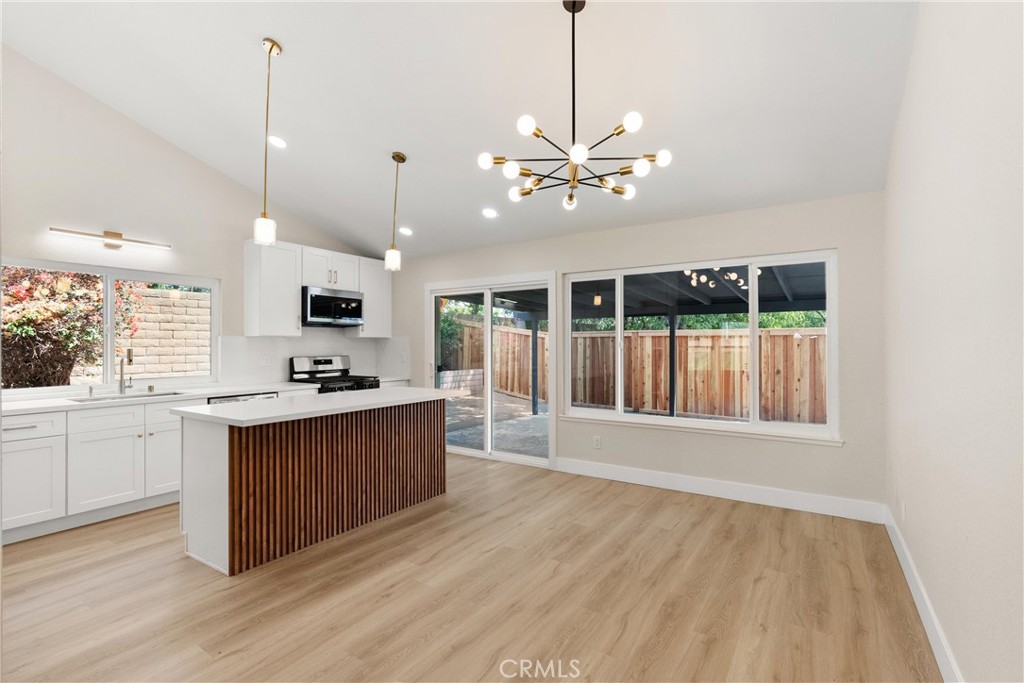 8013 Orangewood Drive