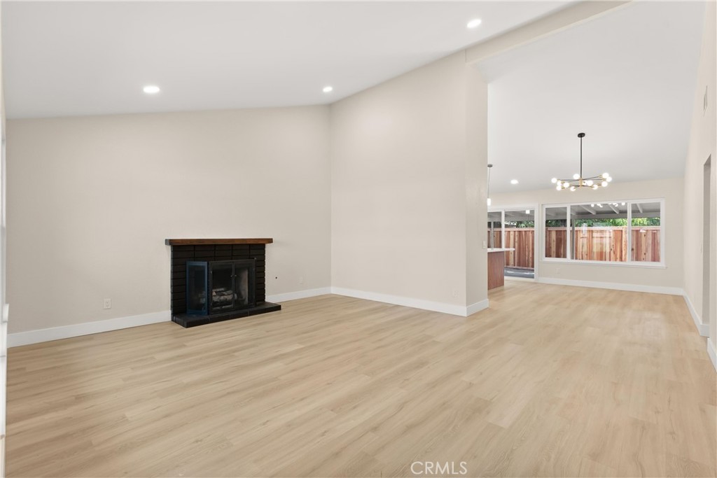 8013 Orangewood Drive