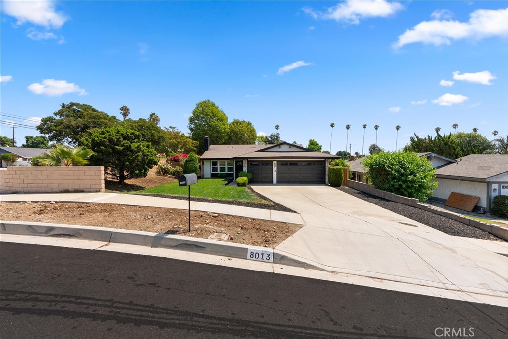 8013 Orangewood Drive