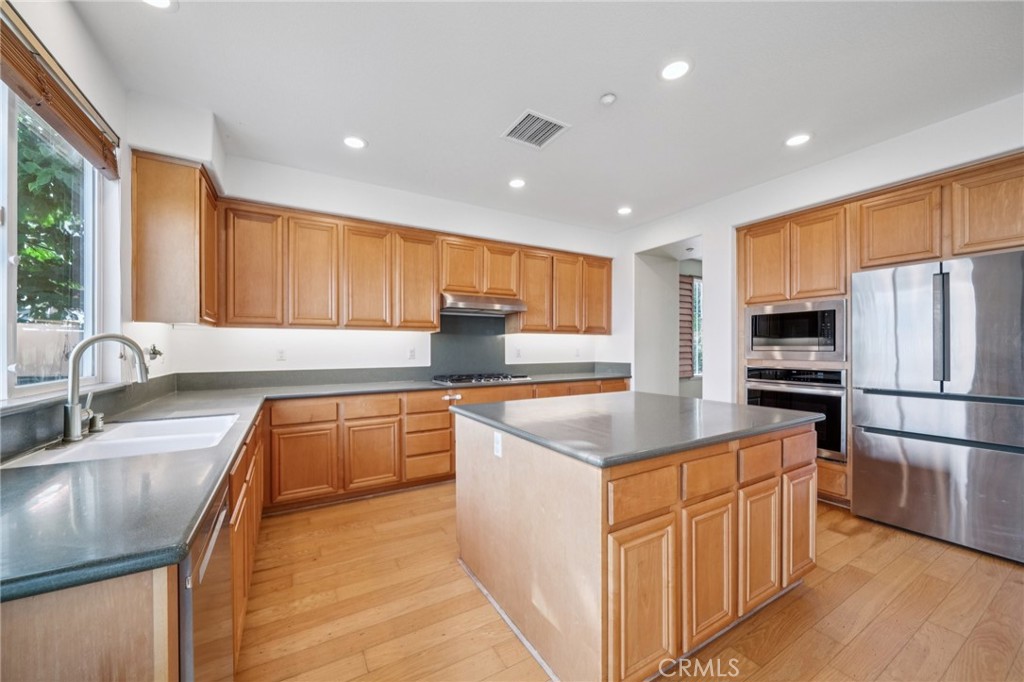 29301 Henderson Lane