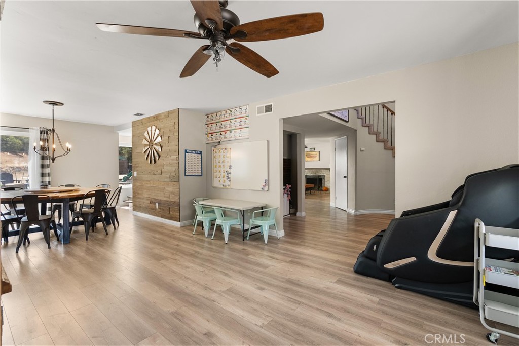 33350 Windtree Avenue