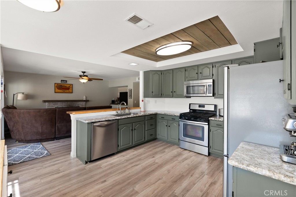 33350 Windtree Avenue