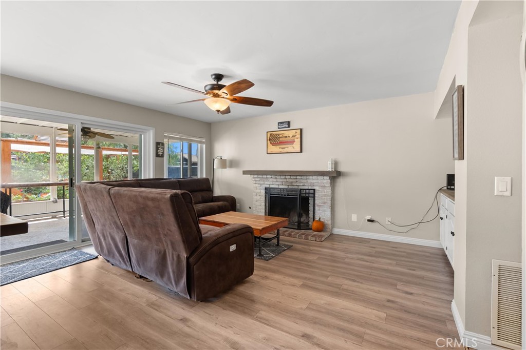 33350 Windtree Avenue