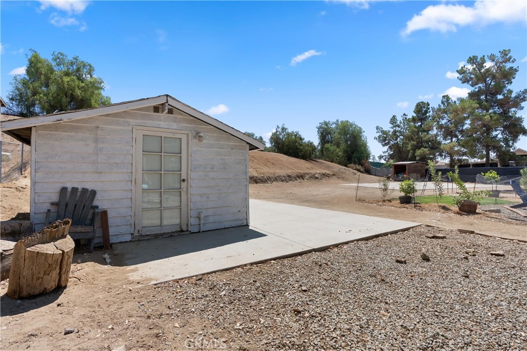 33350 Windtree Avenue