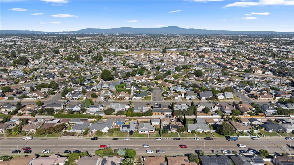 13562 Springdale Street