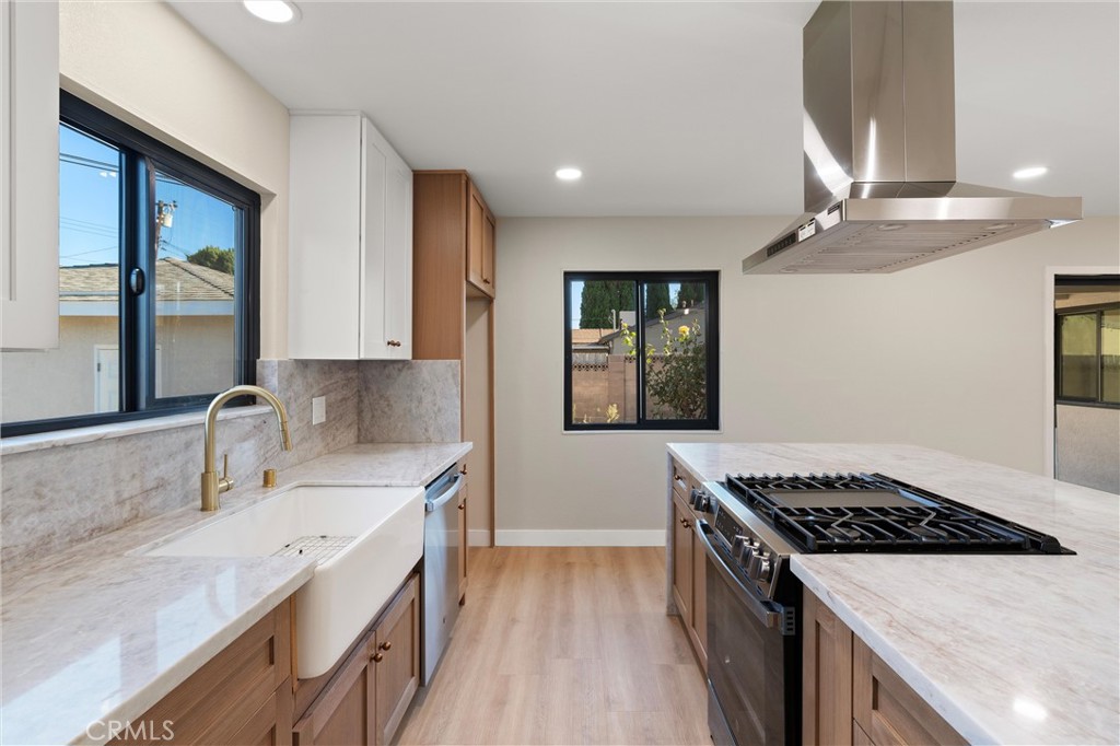 13562 Springdale Street