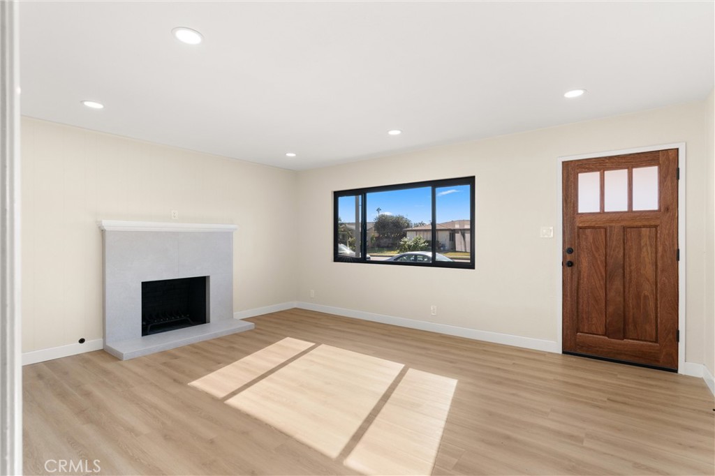 13562 Springdale Street