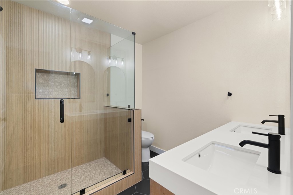 13562 Springdale Street