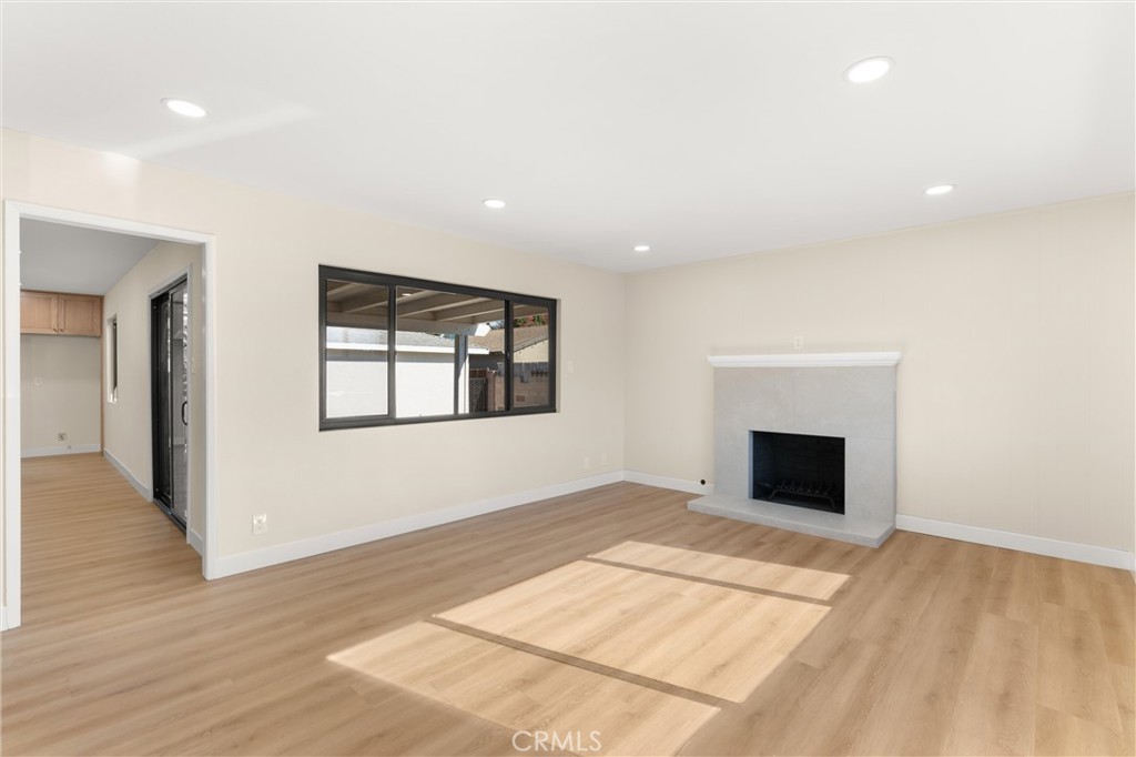 13562 Springdale Street