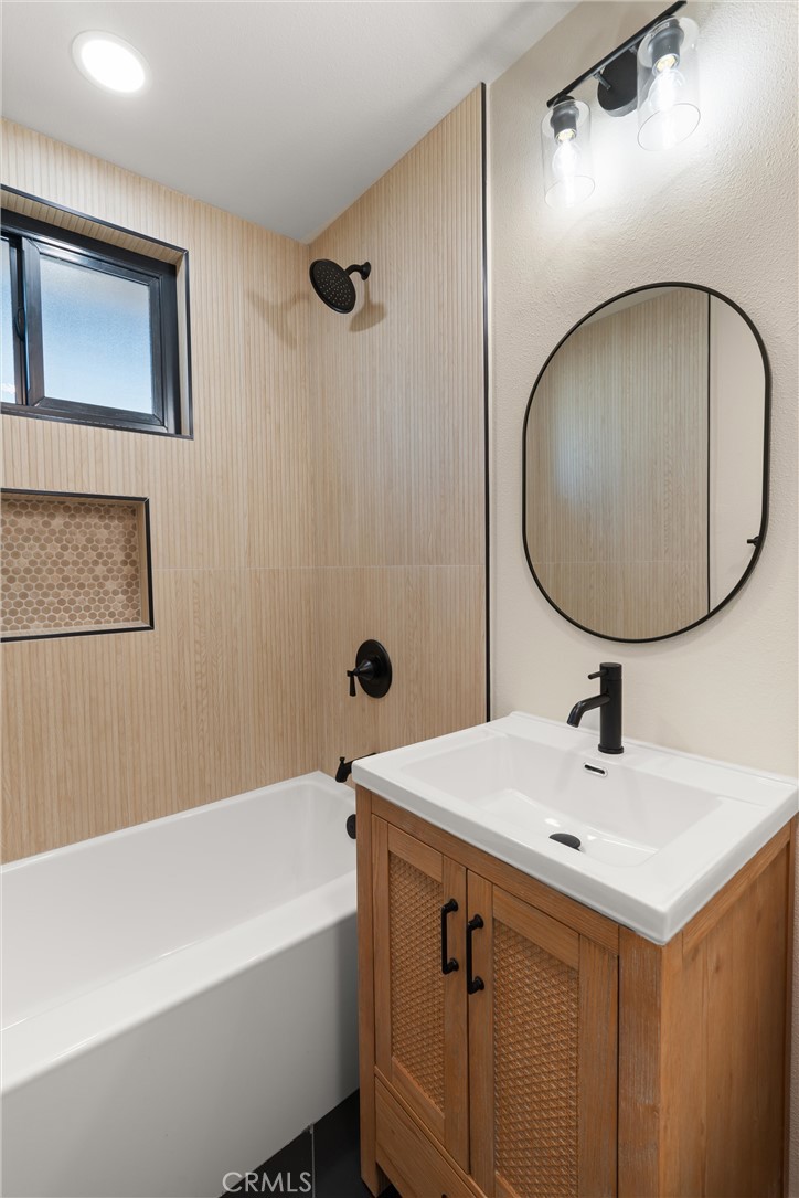 13562 Springdale Street